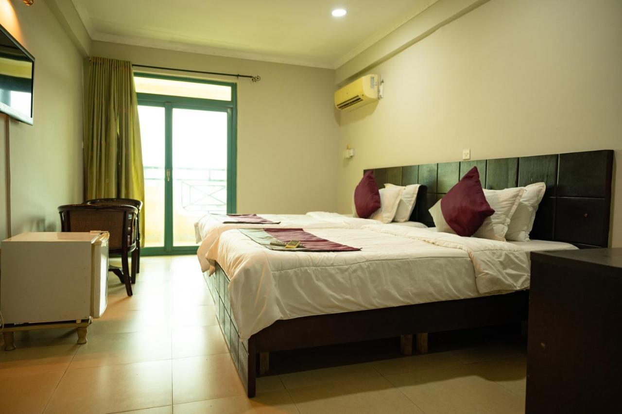 Korkdam Hotel Taifa Esterno foto