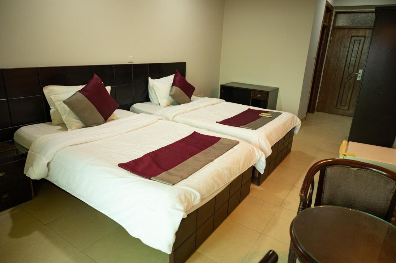 Korkdam Hotel Taifa Esterno foto