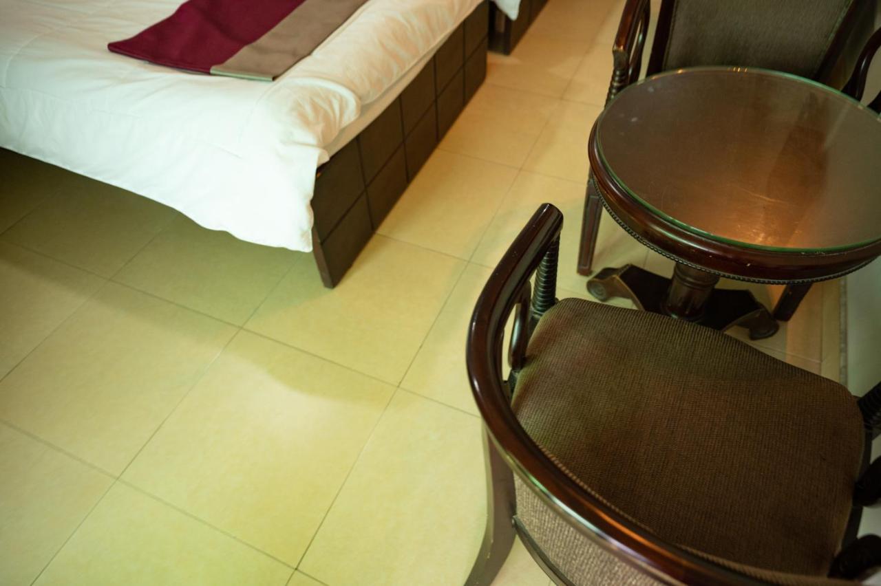 Korkdam Hotel Taifa Esterno foto